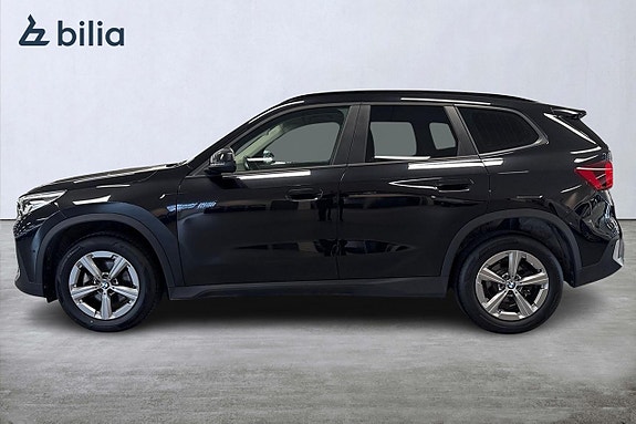 BMW X1 3 of 5