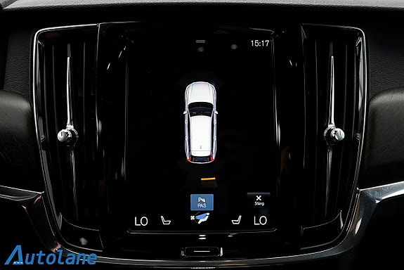 Volvo V90 Cross Country 21 of 30