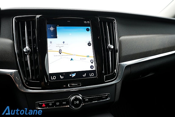 Volvo V90 Cross Country 22 of 30