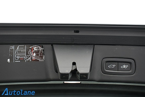 Volvo V90 Cross Country 29 of 30
