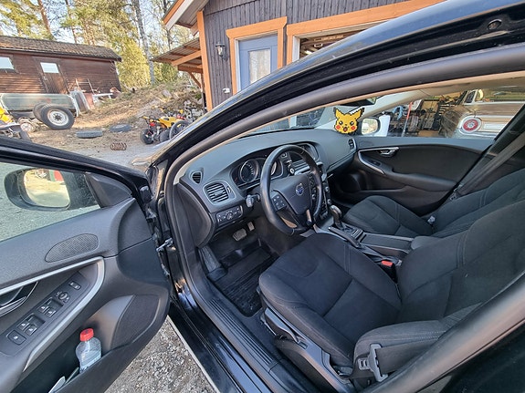 Volvo V40 5 of 5