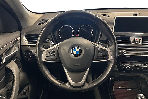 BMW X1 9 of 17
