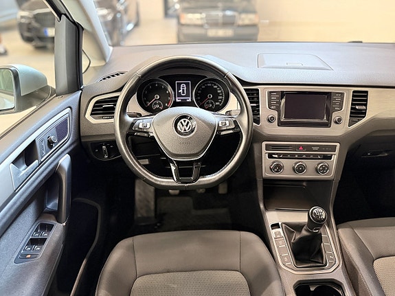 Volkswagen Golf Sportsvan 15 of 21
