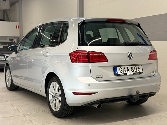 Volkswagen Golf Sportsvan 5 of 5