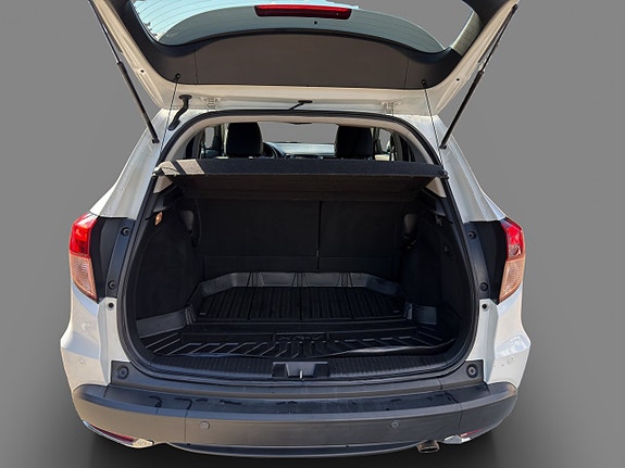 Honda HR-V 18 of 18