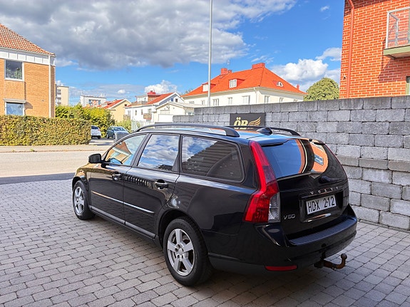 Volvo V50 6 of 19
