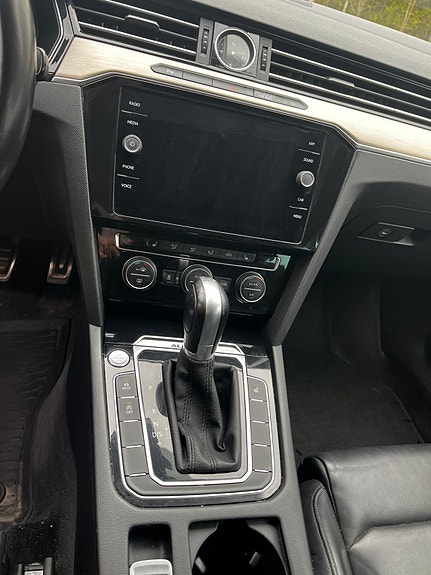 Volkswagen Passat Alltrack 17 of 20