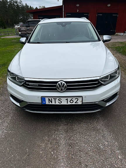 Volkswagen Passat Alltrack 11 of 20