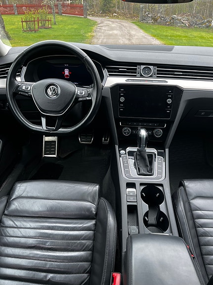 Volkswagen Passat Alltrack 15 of 20