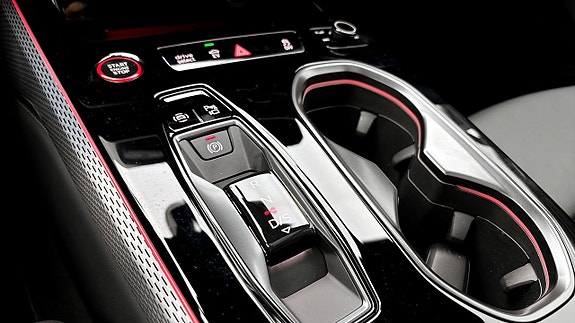 Audi A6 13 of 16