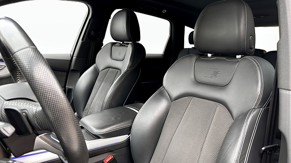 Audi Q7 10 of 18