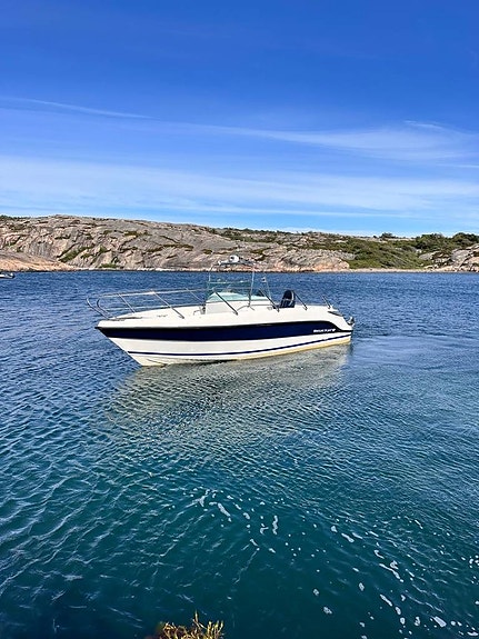 Westline 24 Sport -2010 – Välutrustad - Volvo penta V8 2 of 11