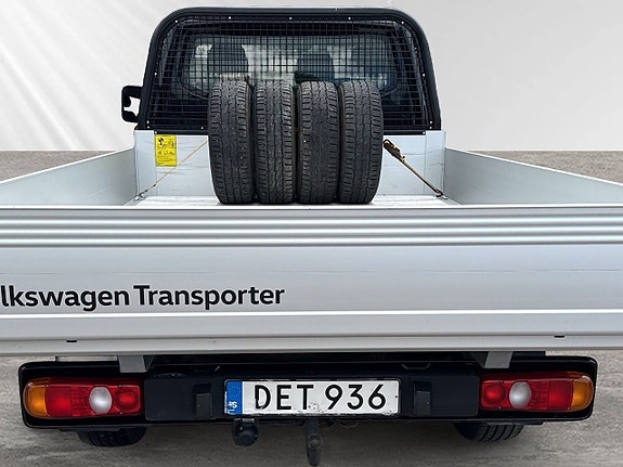 Volkswagen Transporter 8 of 22