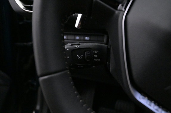 Peugeot 3008 8 of 27