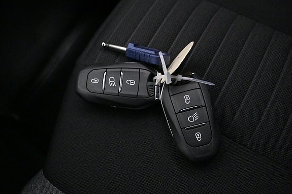 Peugeot 3008 18 of 27