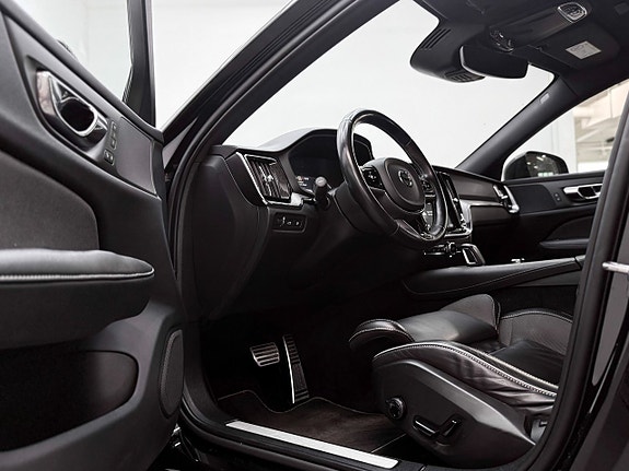 Volvo V60 10 of 30
