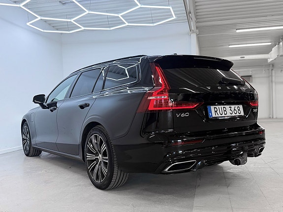 Volvo V60 8 of 30