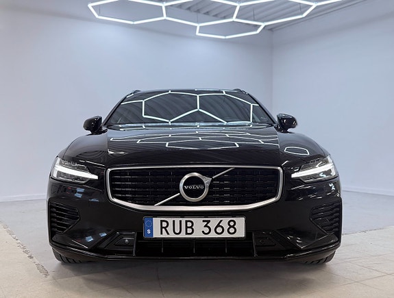Volvo V60 3 of 5