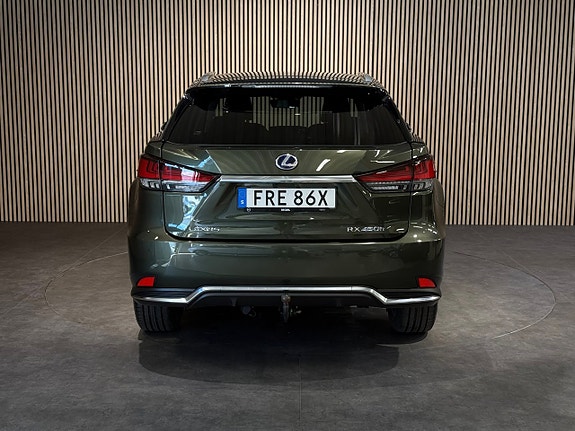 Lexus RX450h 5 of 5