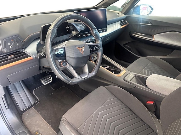 Cupra Born 2 of 2