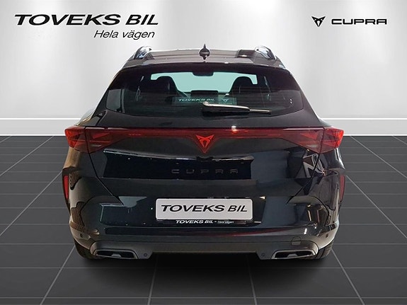 Cupra Formentor 4 of 5