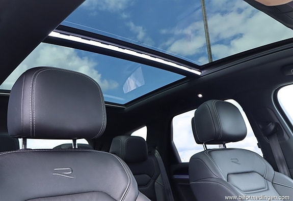 Volkswagen Touareg 17 of 21