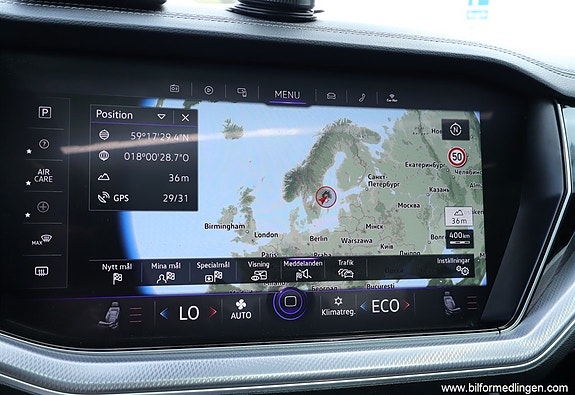 Volkswagen Touareg 15 of 21