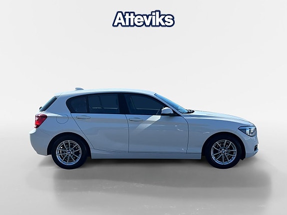 BMW 116i 2 of 17