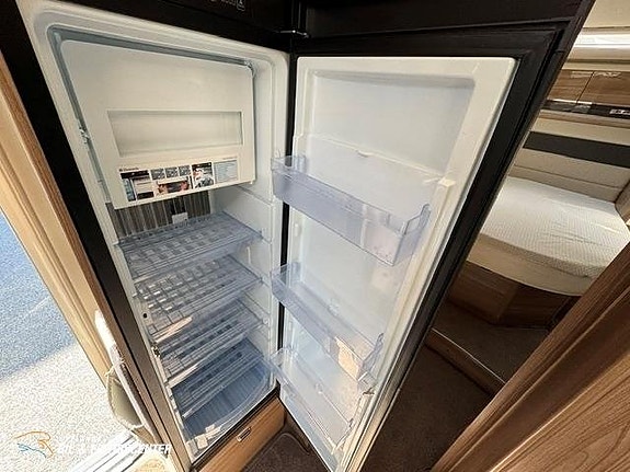 Swift Toscane 794 QB Solpanel / 3850kg 11 of 20