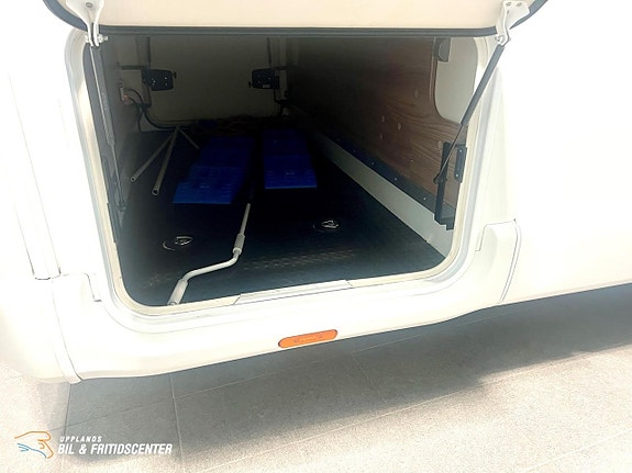 Swift Toscane 794 QB Solpanel / 3850kg 20 of 20