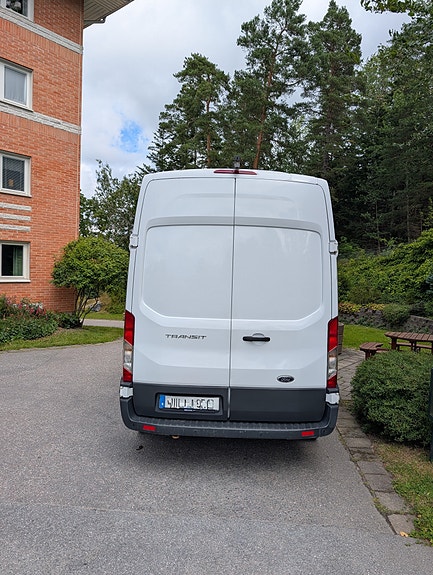 Ford Transit 3 of 14