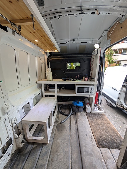 Ford Transit 9 of 14