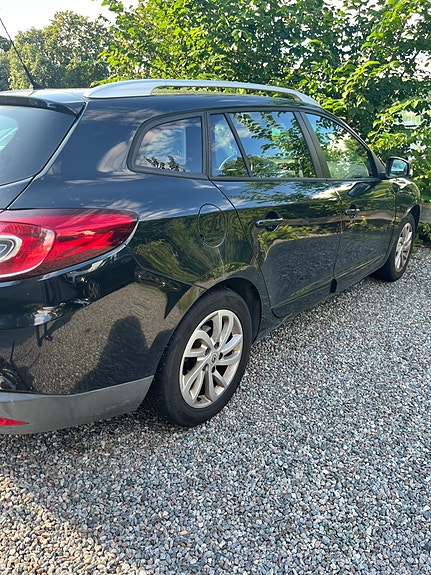 Renault Megane III 5 of 5