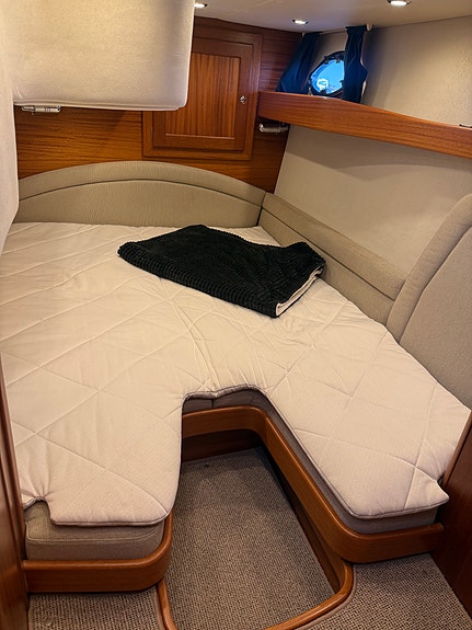Nord West 420 Flybridge – 2008 - IPS 600 - Dockmate 17 of 28