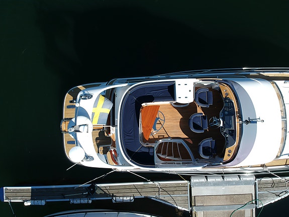 Nord West 420 Flybridge – 2008 - IPS 600 - Dockmate 7 of 28