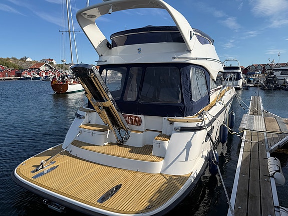 Nord West 420 Flybridge – 2008 - IPS 600 - Dockmate 27 of 28