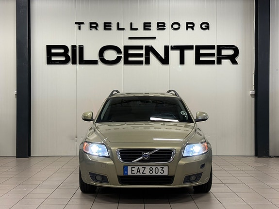 Volvo V50 5 of 5