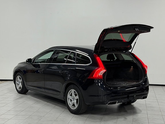 Volvo V60 5 of 5