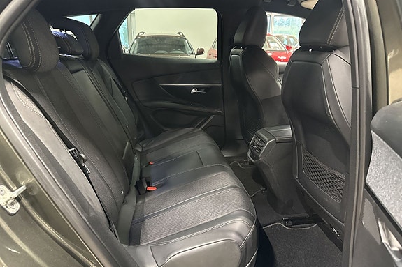 Peugeot 3008 23 of 26