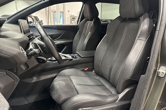 Peugeot 3008 21 of 26