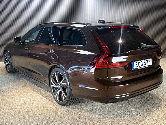 Volvo V90 4 of 5