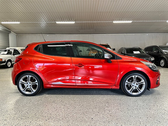 Renault Clio 7 of 30