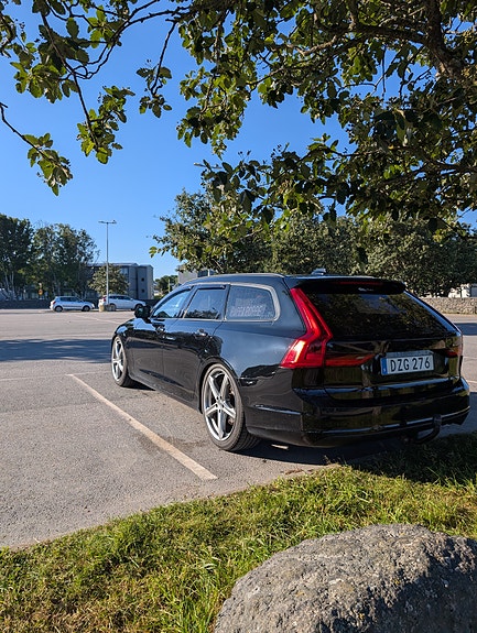 Volvo V90 4 of 5