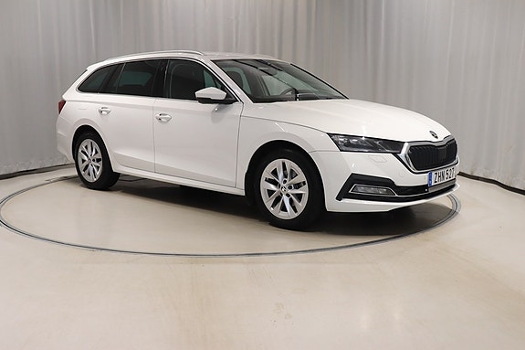 Skoda Octavia 3 of 5