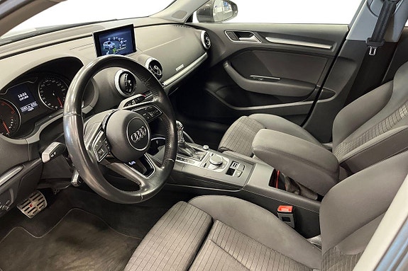 Audi A3 10 of 21