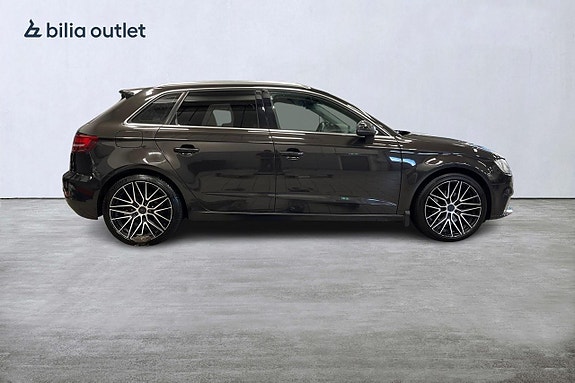 Audi A3 6 of 21