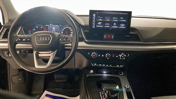 Audi Q5 10 of 12