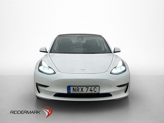 Tesla Model 3 3 of 5