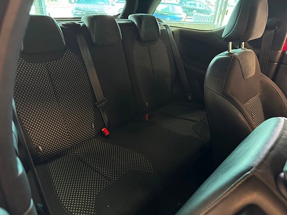 Citroen DS3 8 of 12