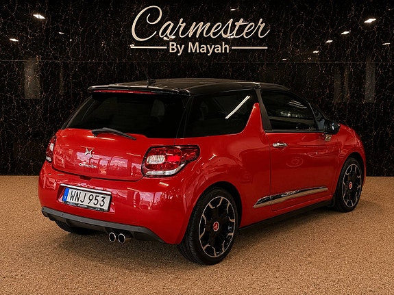 Citroen DS3 4 of 5